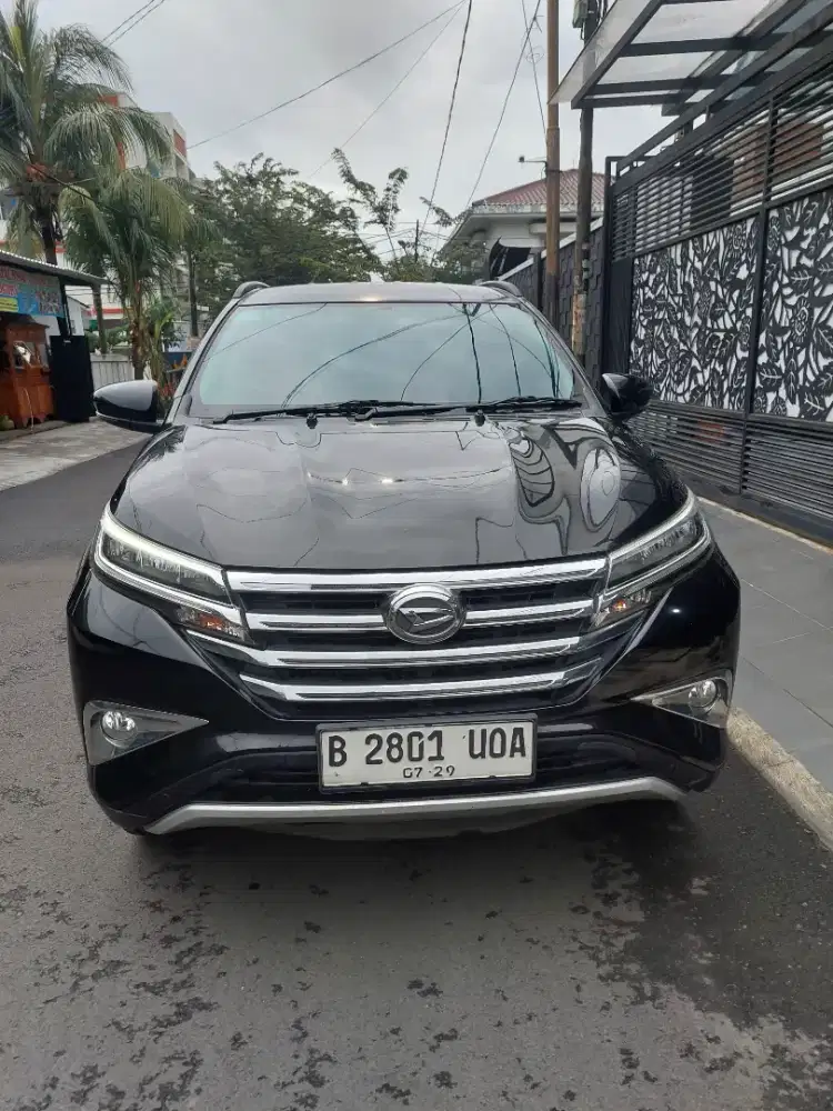 Daihatsu Terios R 2019 Matic Hitam