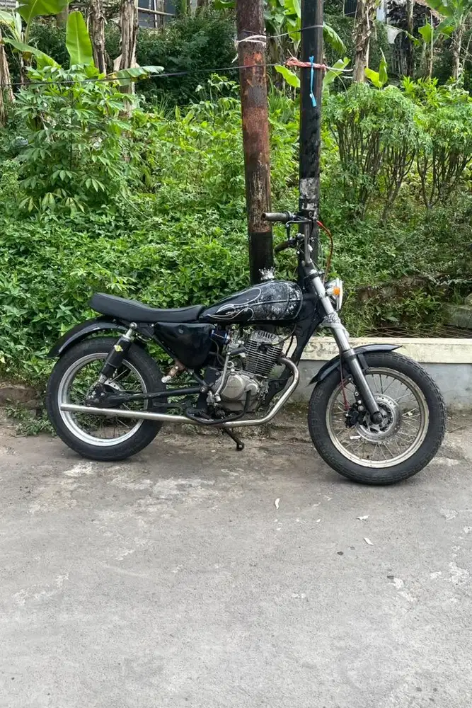 Motor custom British Style