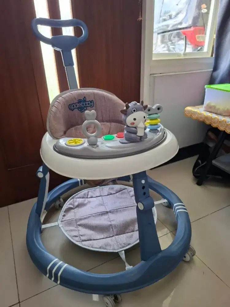 Baby Walker space baby