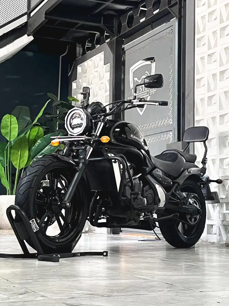 KAWASAKI VULCAN 650 2015 - Chintia Mustika
