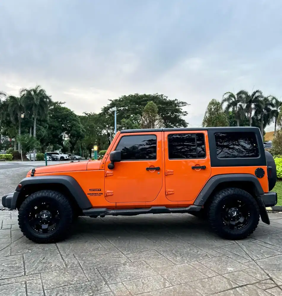 MURAH CASH. JEEP Wrangler Facelift Pentastar 2014 rubicon 2013