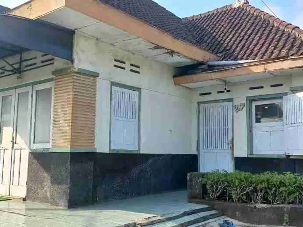 RUMAH HOOK LOKASI CELAKET MALANG
