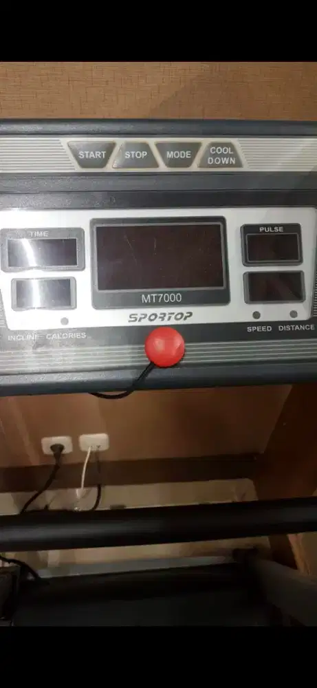 Mesin treadmil T7000