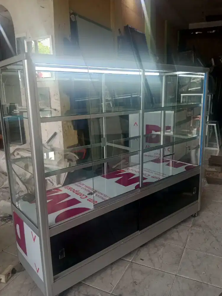 Jual Cepat Etalase
