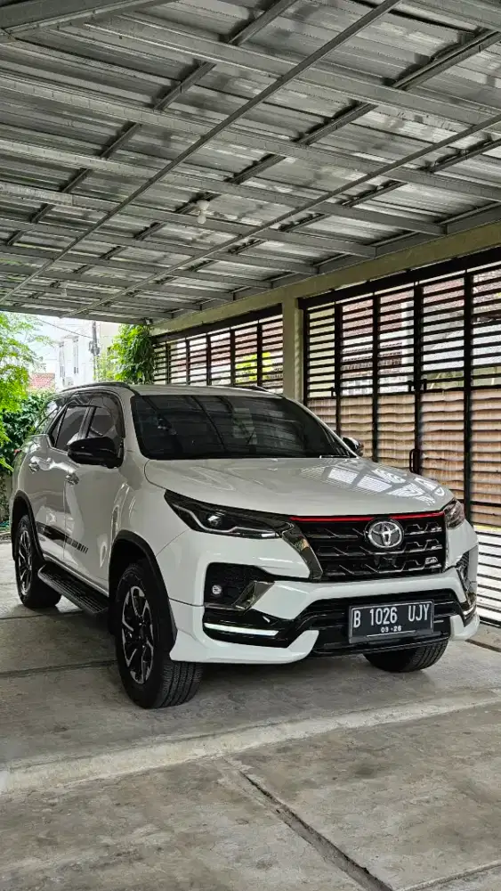 Fortuner VRZ TRD 2.4 A/T 2021