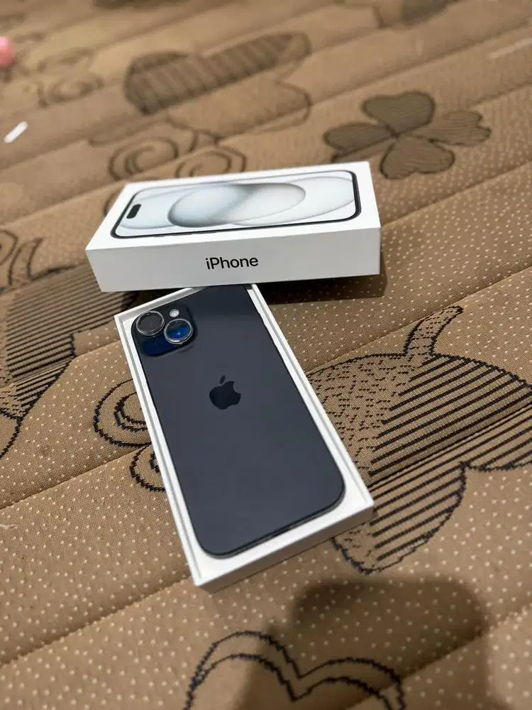 Iphone 15 Grey 128gb