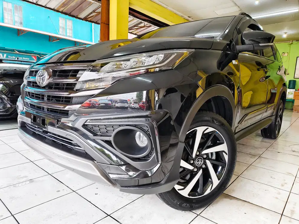 LOW KM 30RB.! TOYOTA RUSH GR SPORT AT 2022 MATIC ORISINIL ANTIK G 2023