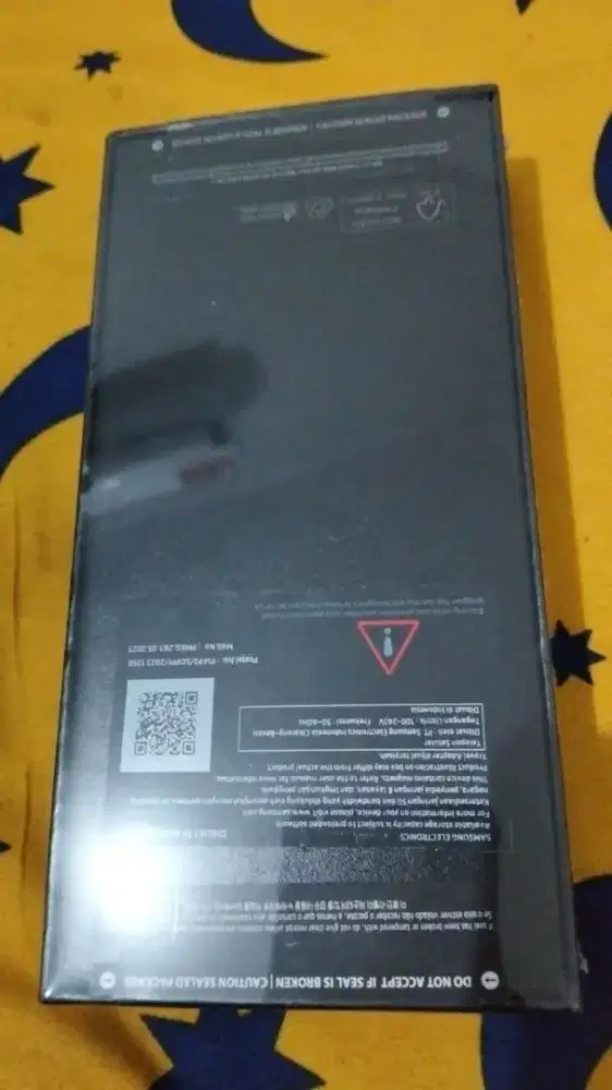 Samsung Z flip 5 Ram 8 Gb/256 internal