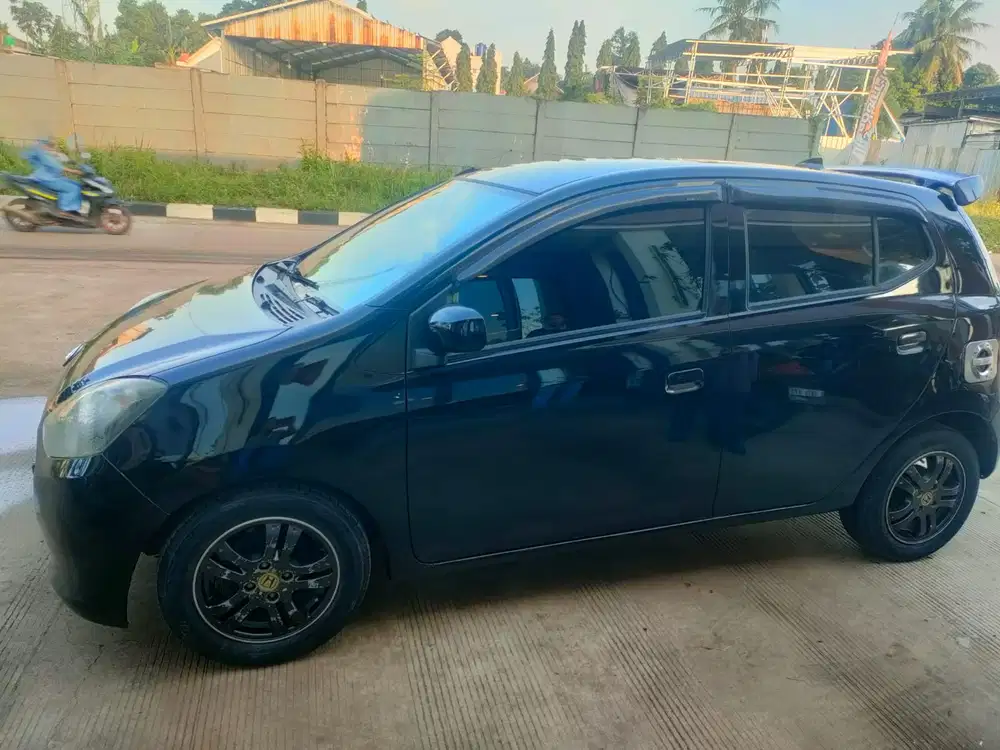 Daihatsu Ayla 2014 Bensin