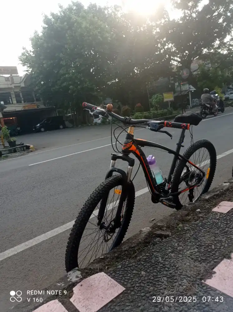 Jual sepedah MTB 27,5 merk Aviator  2691