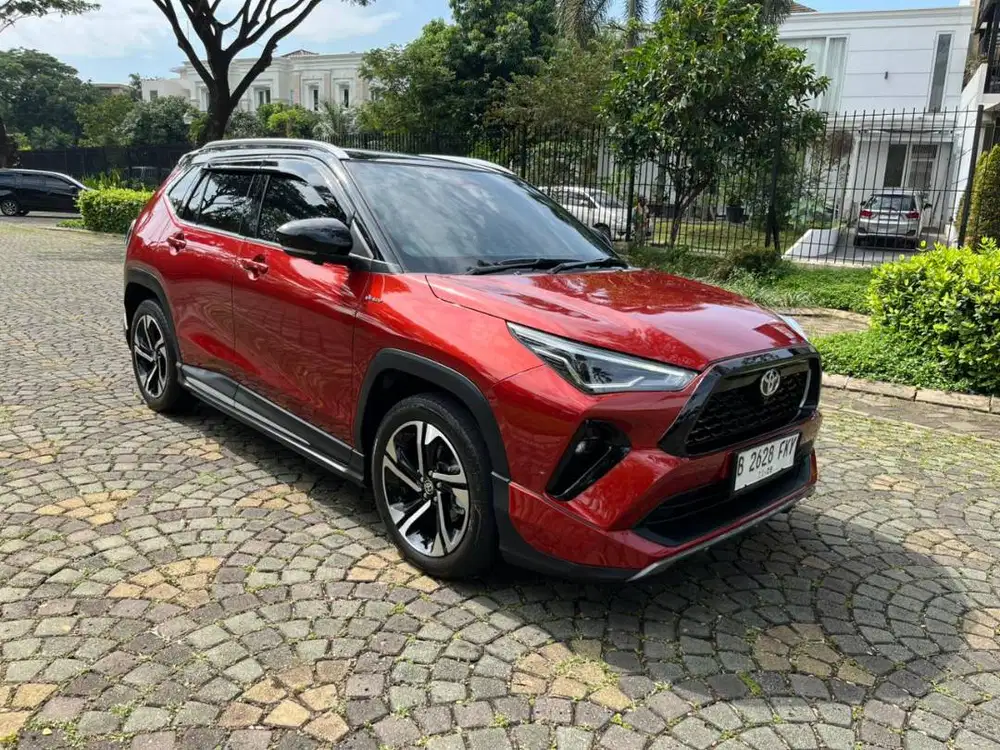 2023 Toyota Yaris Cross Hybrid GR AT Pajak Panjang Mulus Siap Pakai