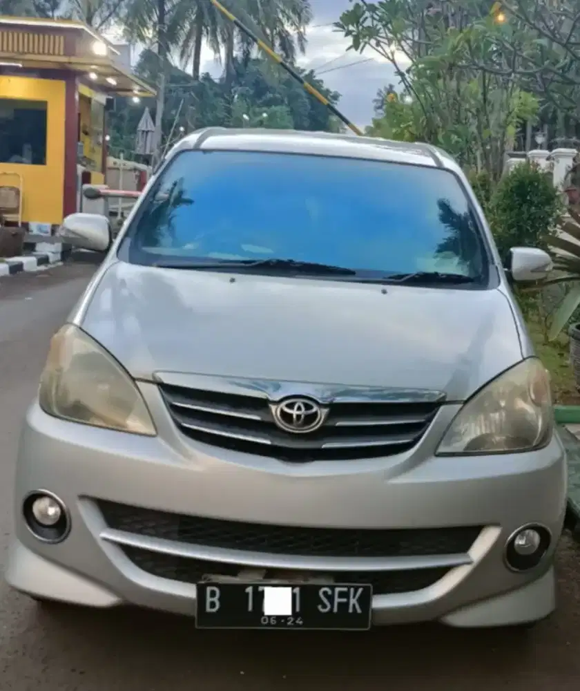 Avanza tipe S 1,5 AT tahun 2009