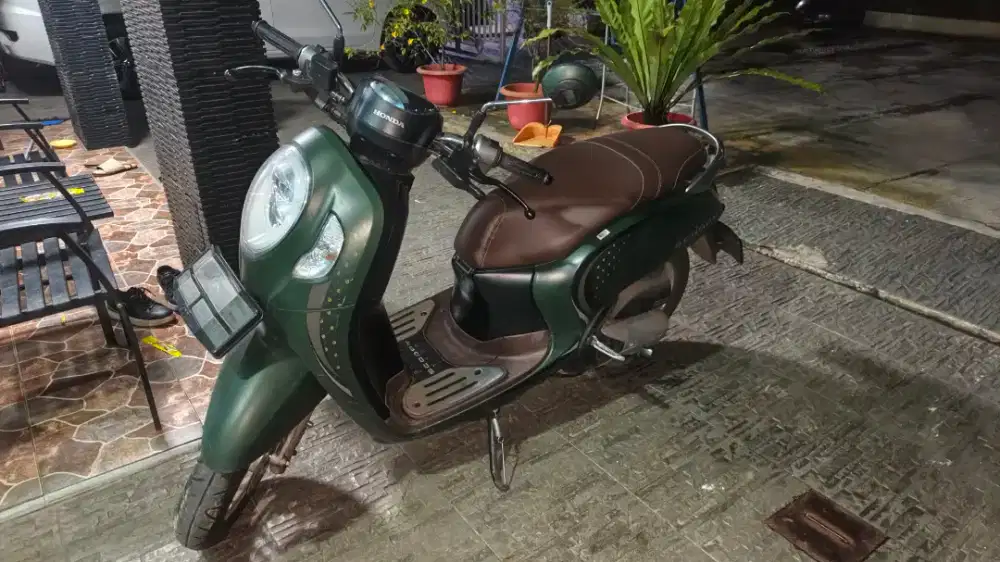 HONDA SCOOPY 2024