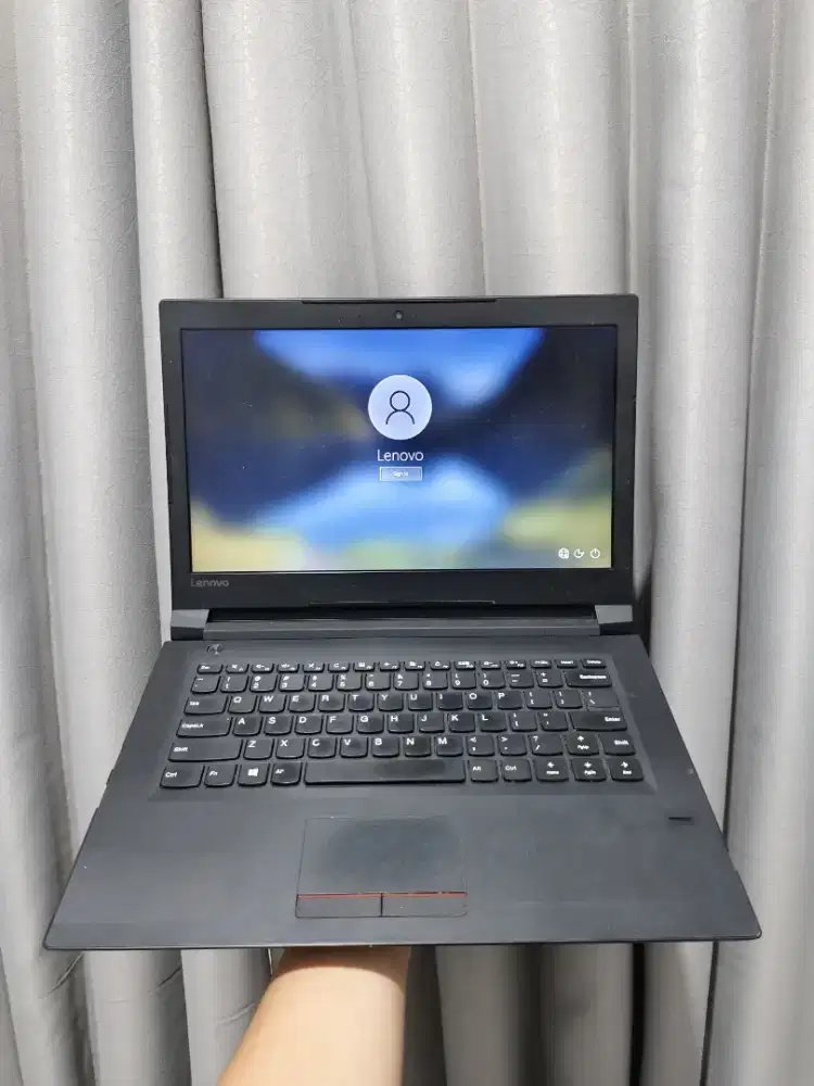 Laptop Lenovo V310
