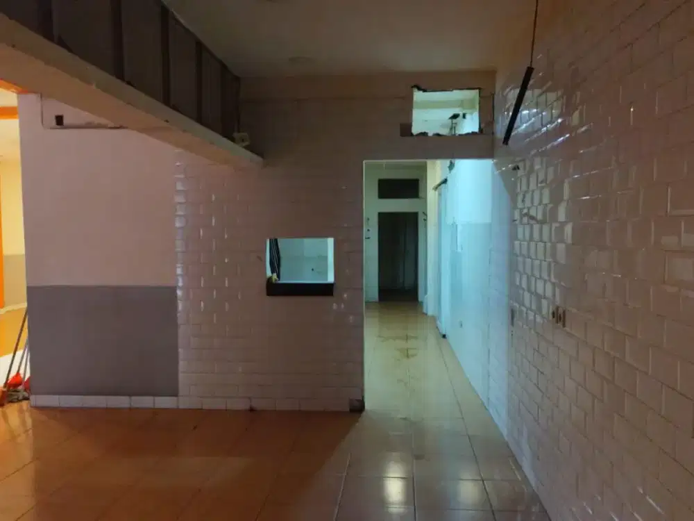 Disewakan Ruko Gandeng Fatmawati Raya Jakarta Selatan Cocok untuk Segala Macam Usaha