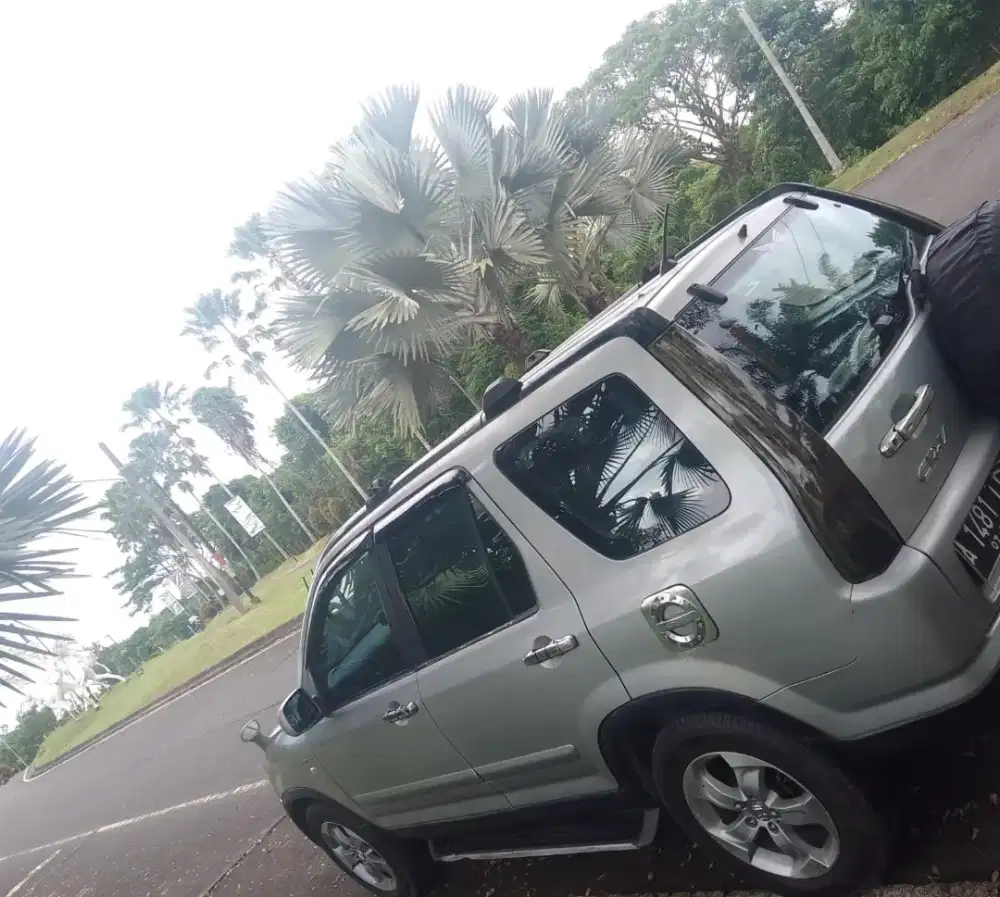 Jual cepat Honda CRV Gen 2 Mintik tahun pemakayan 2005