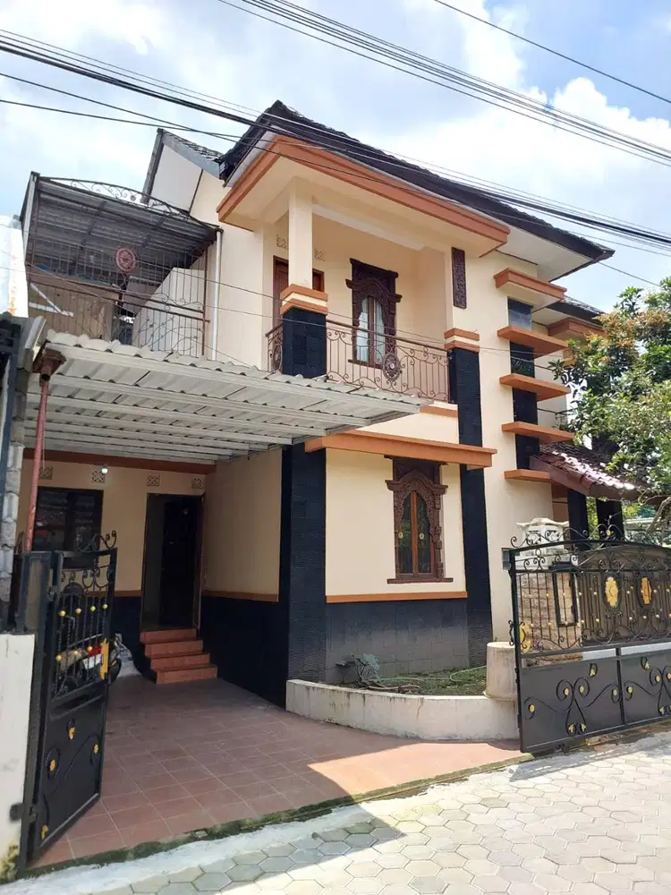 Rumah Hook Strategis dekat Jalan Kaliurang Km 6,5