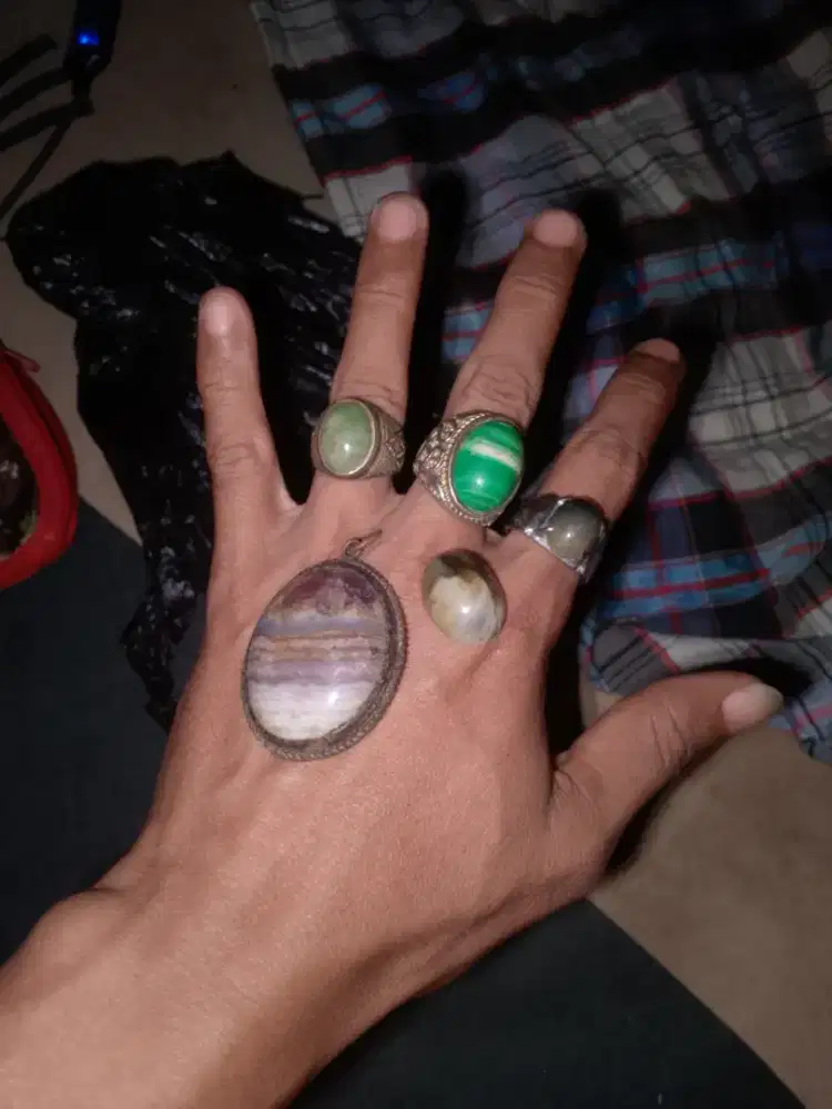 Dijual 5 bh cincin batu akik d 1bandul nya ajj