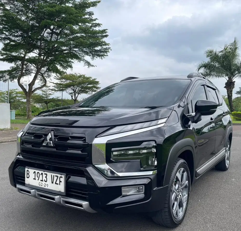Xpander Cross Premium Plus Package AT 2023 HITAM Matic T ULTIMATE 2024