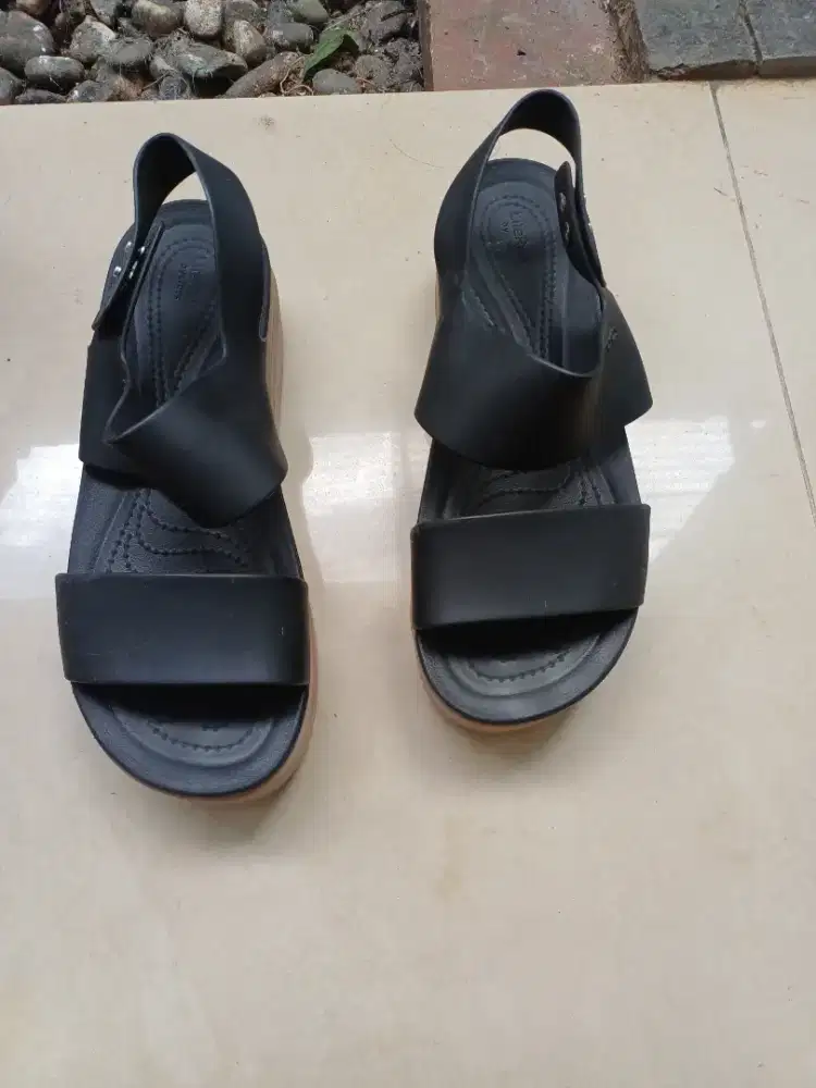 Sandal sendal wanita no.39-40