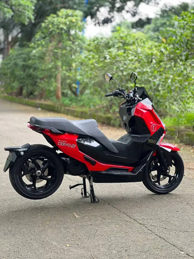 KM 6K AJA! ALVA CERVO X 2025 MERAH PAJAK PANJANG NO MINUS