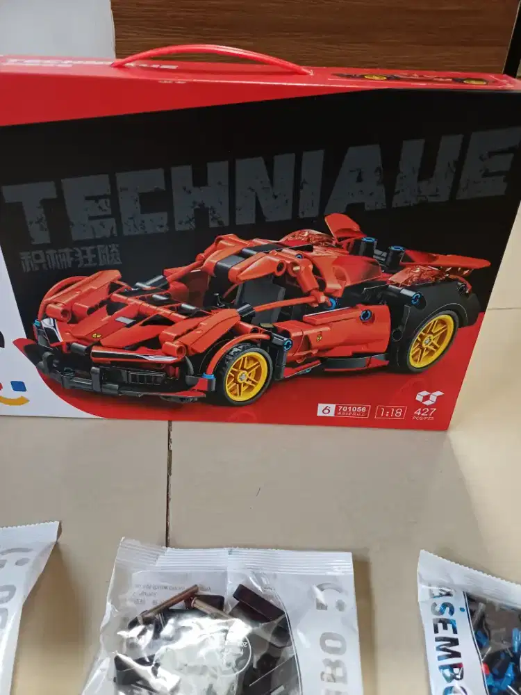 Mobil rakitan Sembo Brick ukr 1:18