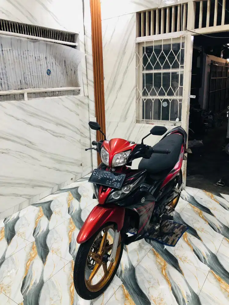 JUPITER ROBOT TERBAIK 2012 Pajak Hidup