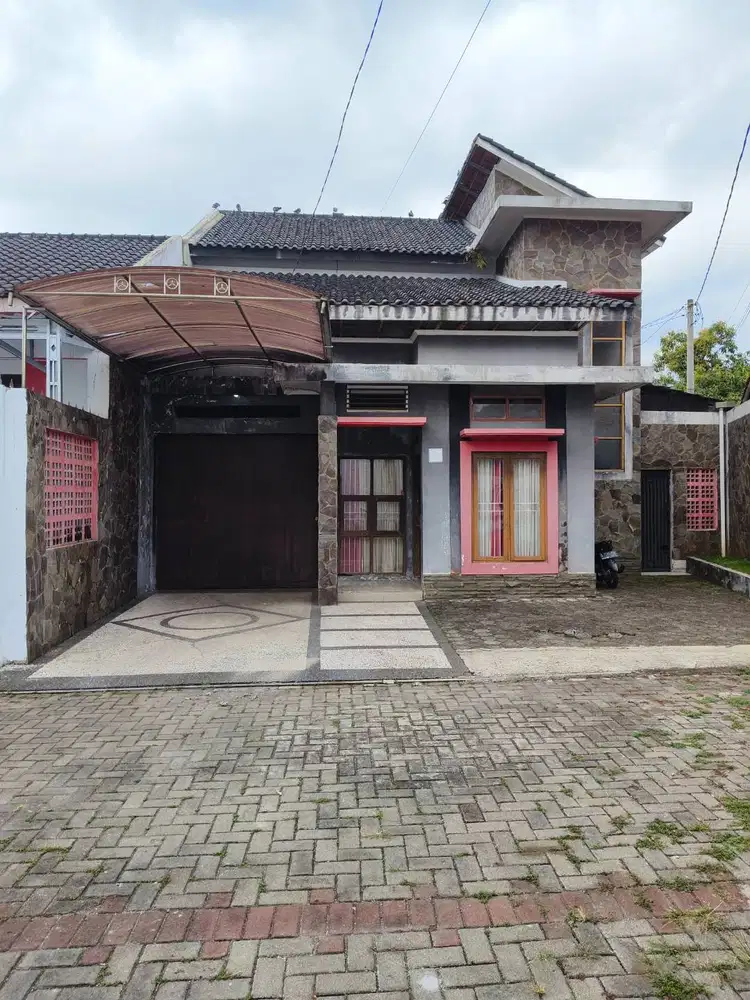 Jual Cepat Rumah Siap Huni Di Lokasi Strategis Bebas Banjir HARGA NEGO