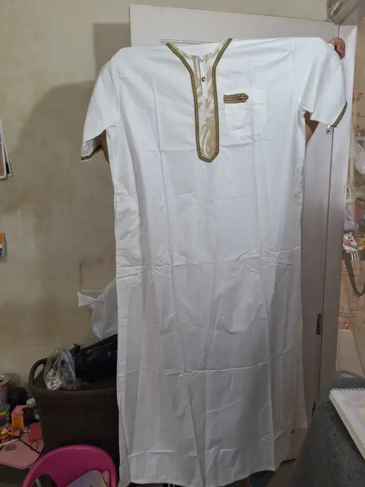Baju gamis zubair warna 
Putuh baju laki-laki 
Limited edition
Barang