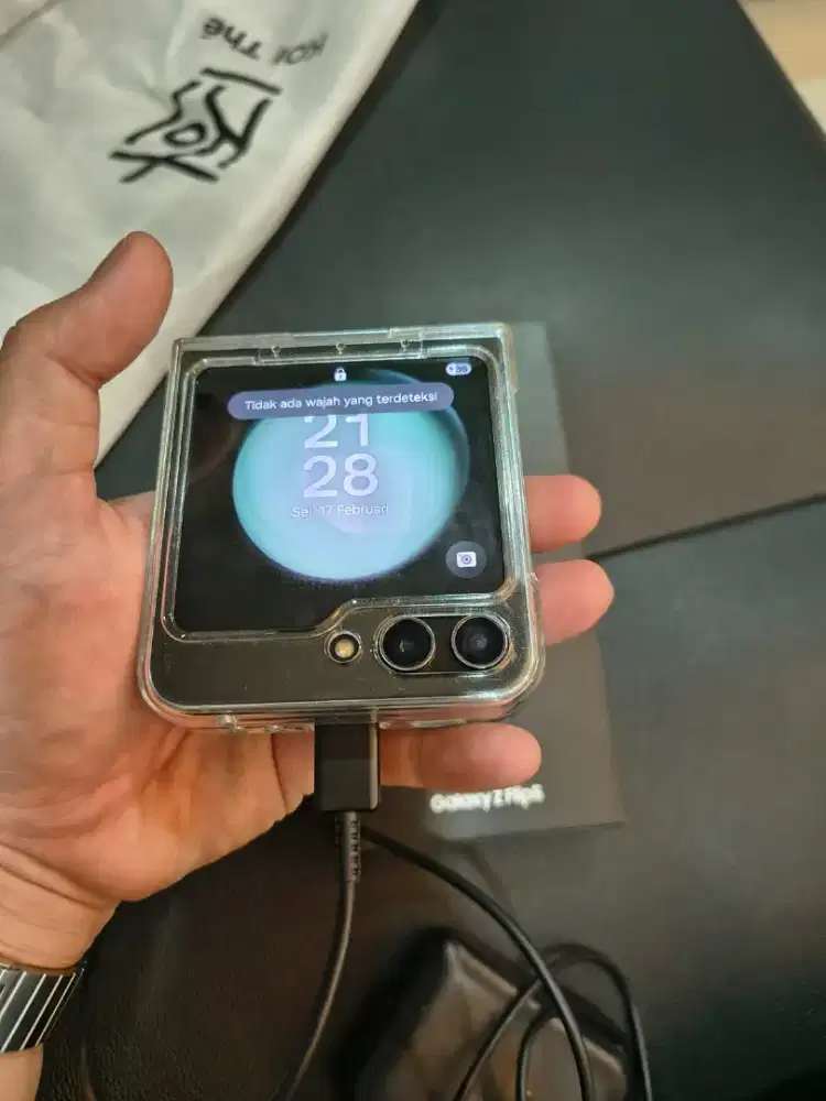 Samsung z 5 flip 8/256 GB mulus