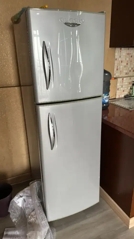 SERVIS KULKAS BERGARANSI