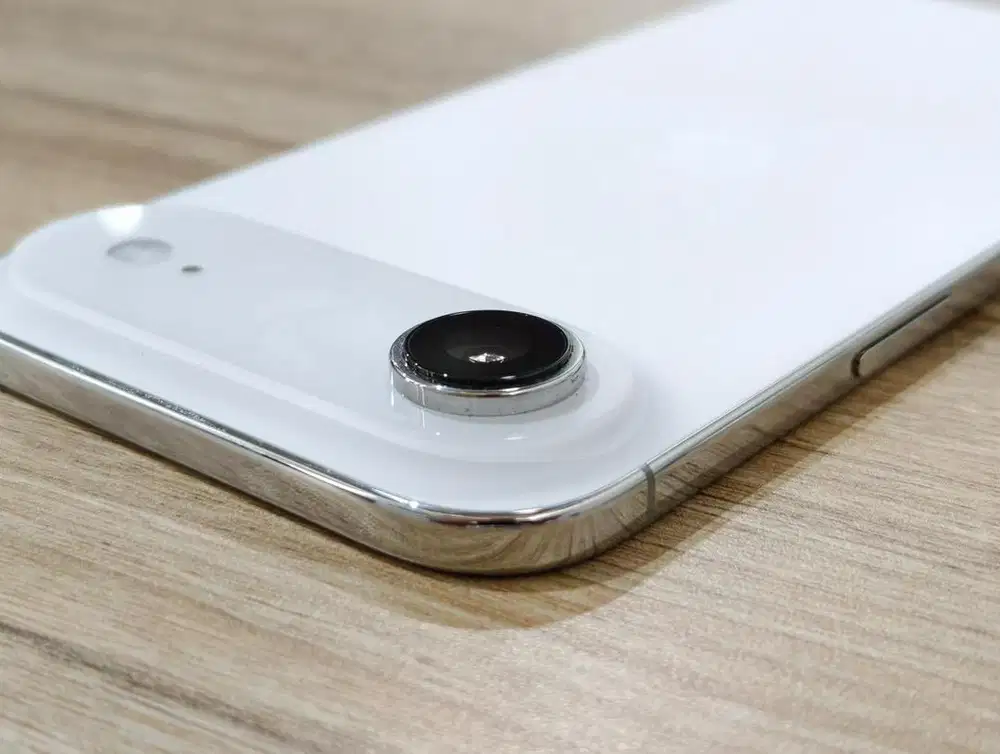 Iphone air 1tb like new