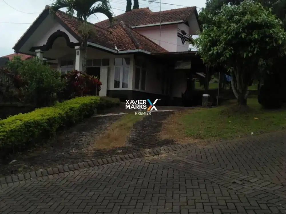Dijual Villa Super Strategis Dekat Ke Wisata di Panderman Hill Batu