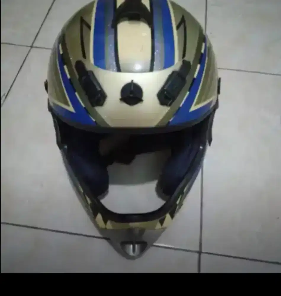 Helm Trail Takachi Classic Retro