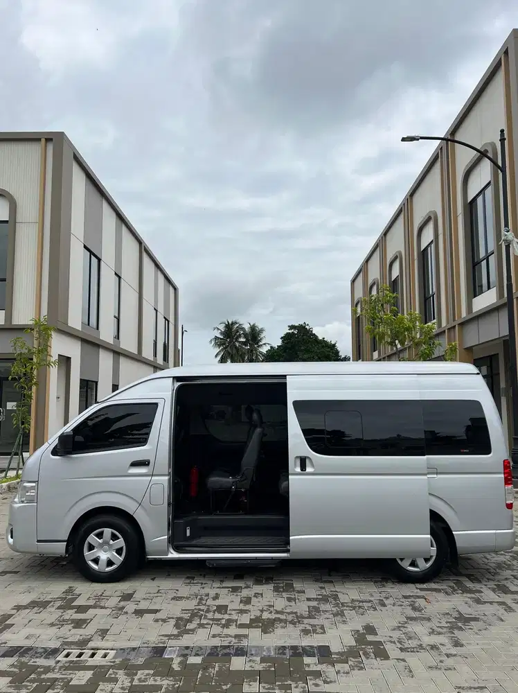 PROMO HI ACE MT SOLAR 2024 KM 19RB