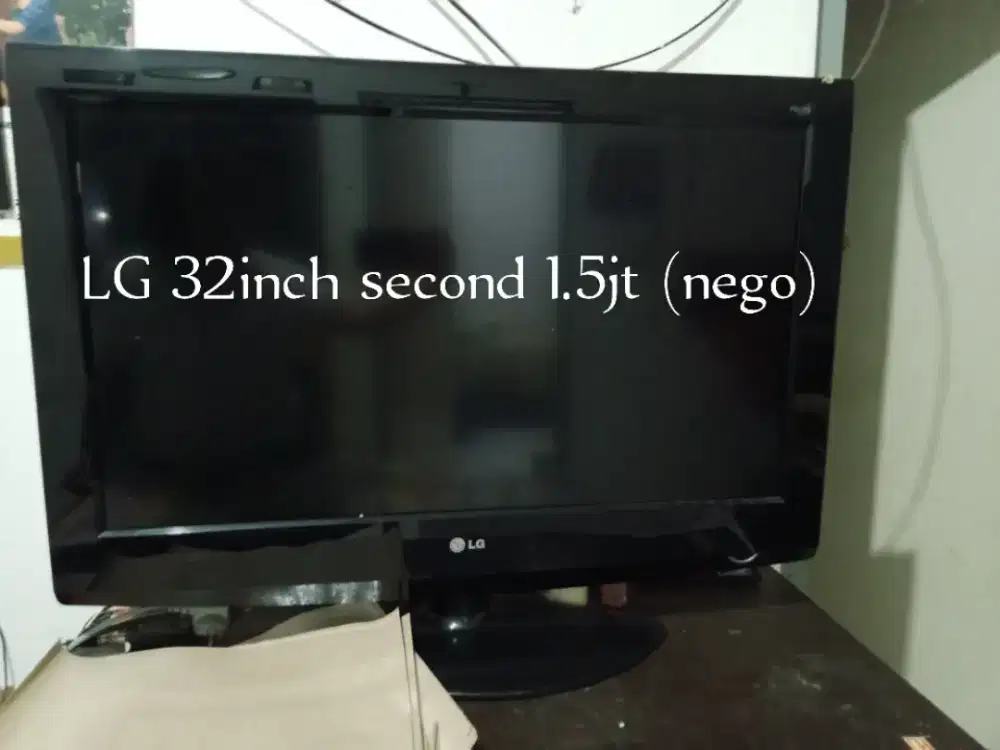 LG 32 inch LCD TV