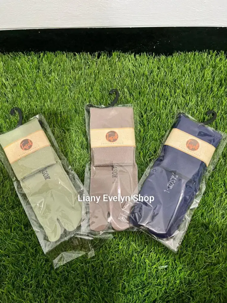 Kaos Kaki Muslim dan Kaos Kaki Dewasa Berkualitas Harga Murah