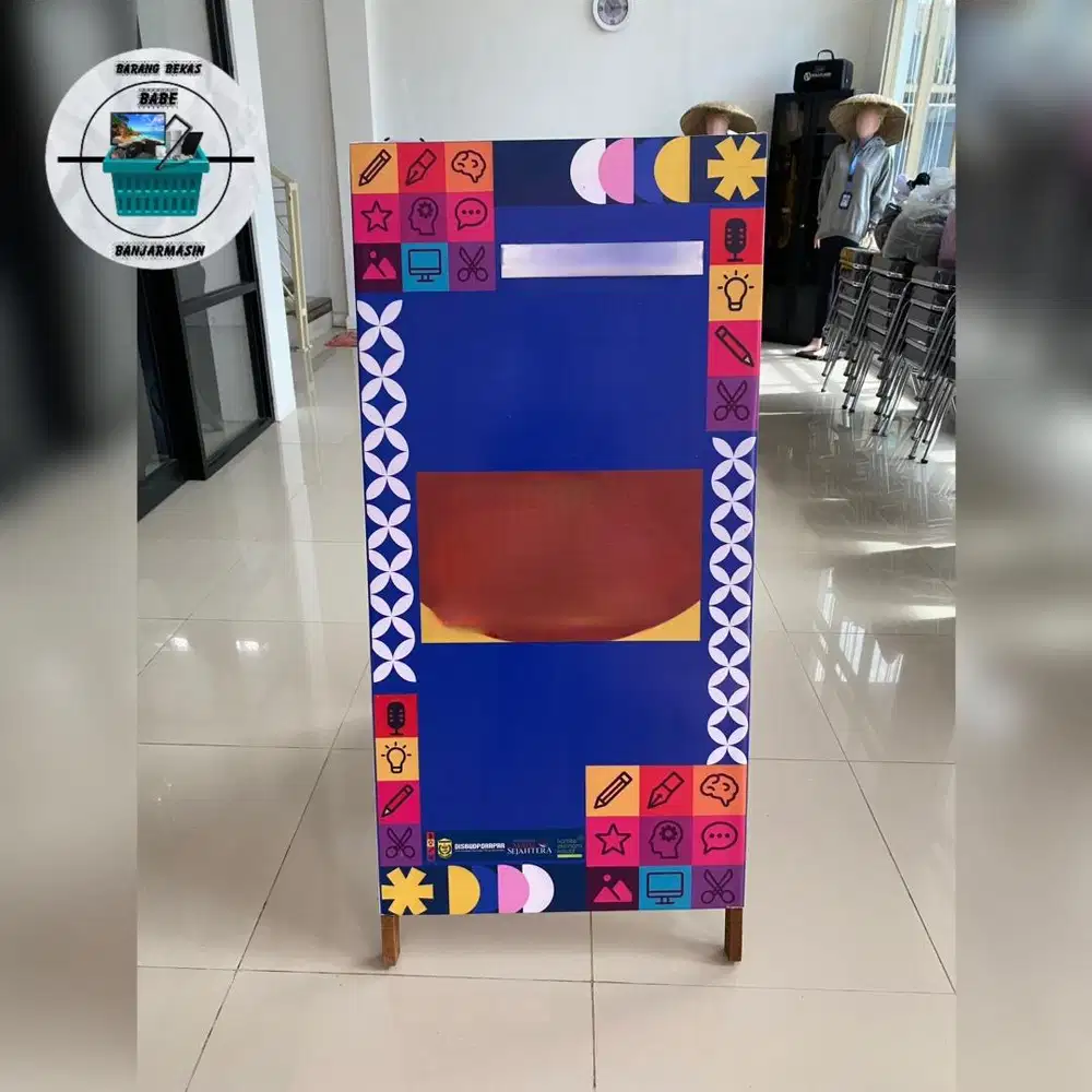 Papan Banner Kayu