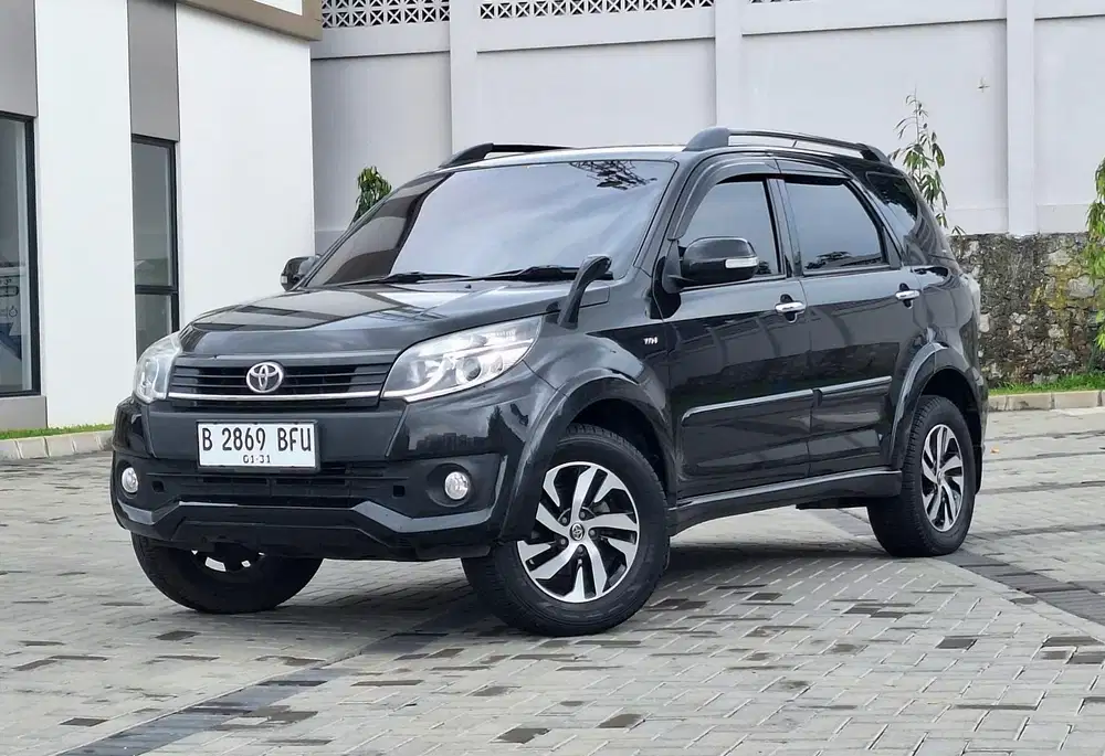 Toyota Rush 2016 Bensin