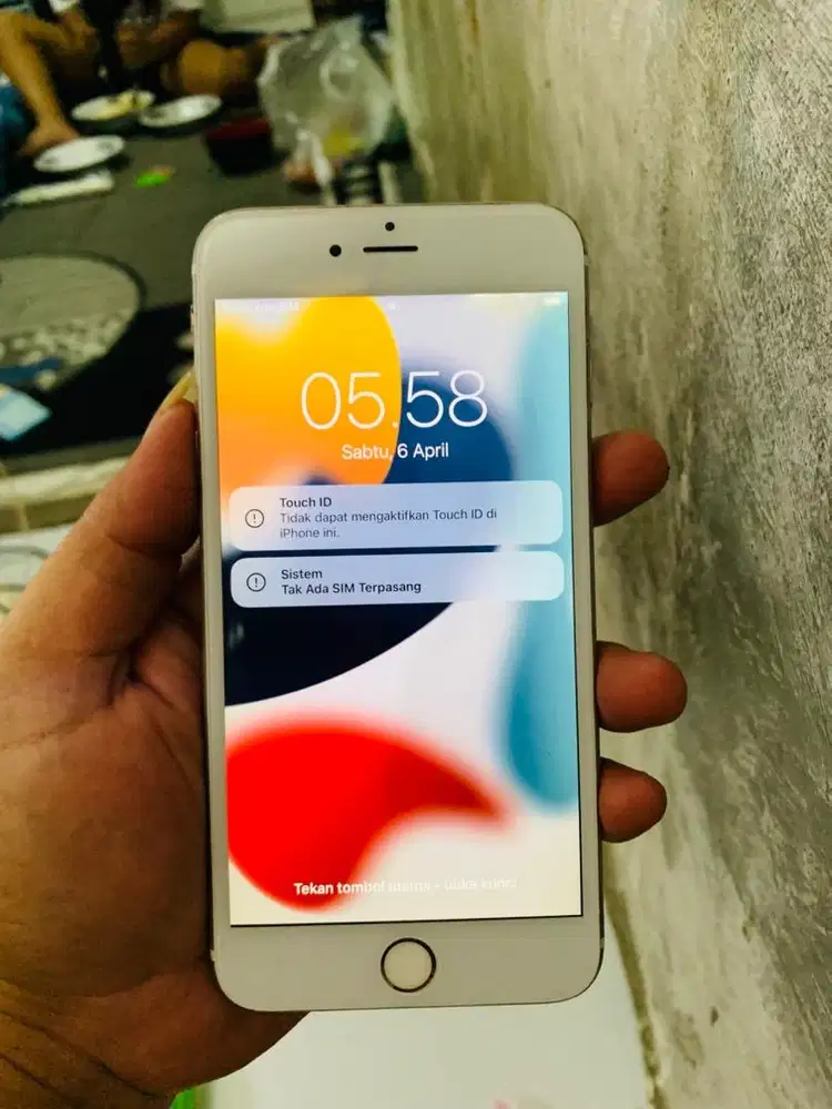 Iphone 6Splus 64gb layar lebar