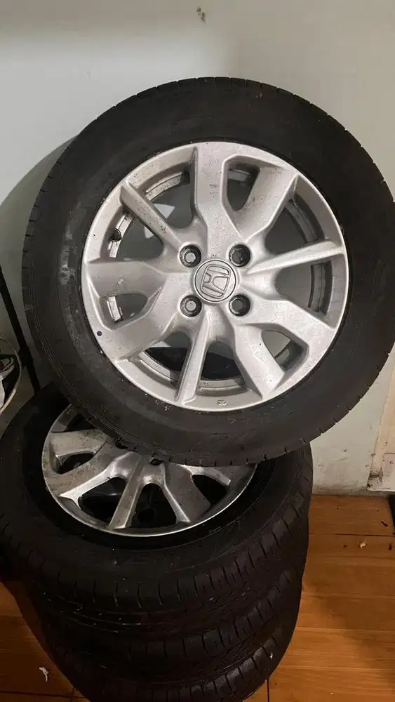 JUAL VLG ORI DAN BAN RING 14 BELOM PERNAH DI PAKE SAMA SEKALI NEGO