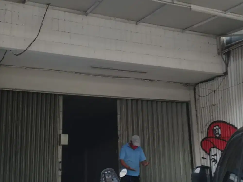 Disewakan Ruko 3 lantai Pinggir Jalan Raya Kalimalang Bekasi