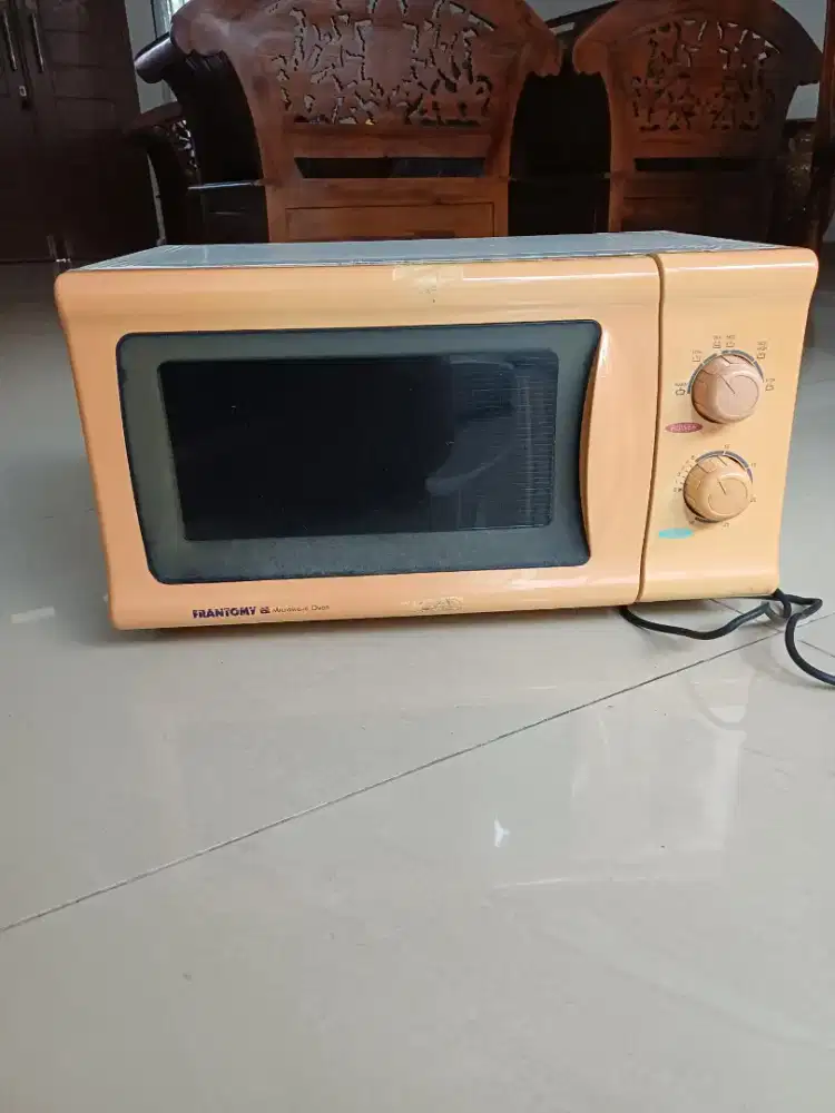 Oven microwave berfungsi baik