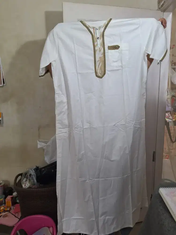 Baju gamis zubair warna 
Putuh baju laki-laki 
Limited edition
Barang