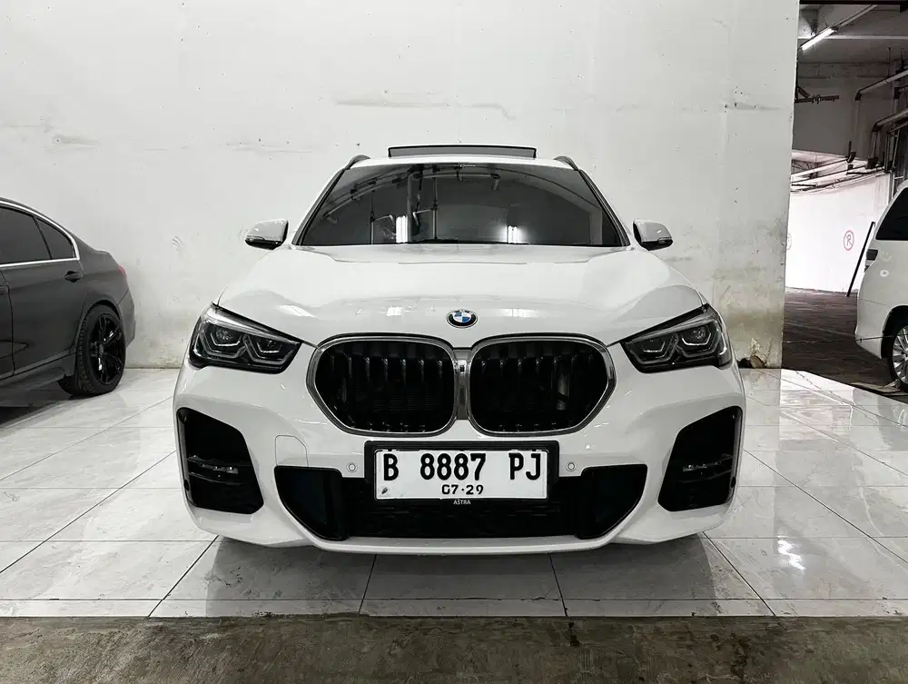 BMW X1 2022 M Sport Panoramic Ban RFT Baru Istimewa Sekali