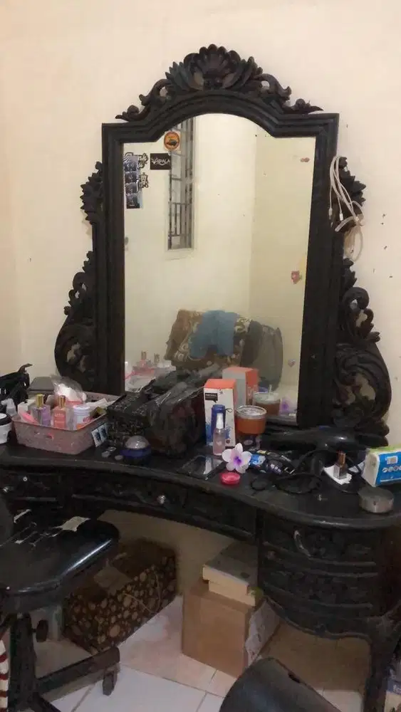 meja rias kayu jati jepara