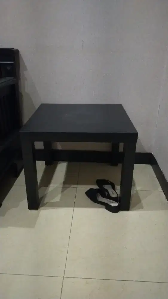 Dijual Meja Persegi
