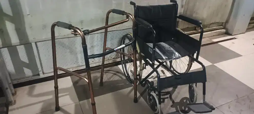 Kursi roda & alat bantu jalan