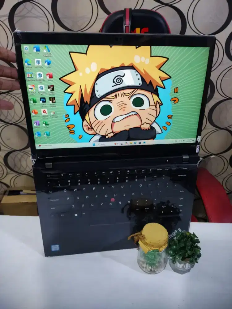 Laptop Lenovo Thinkpad T490s V84 TOUCHSCREEN Black RAM 16GB +SSD 512GB