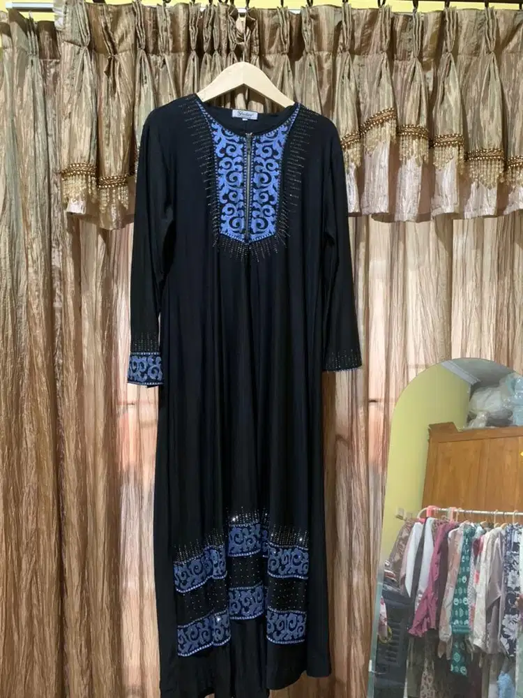 Gamis hitam payet